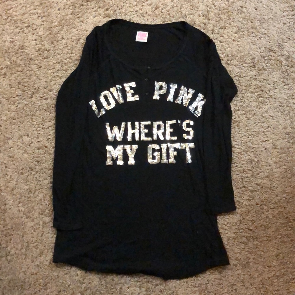 Long sleeved sleep shirt